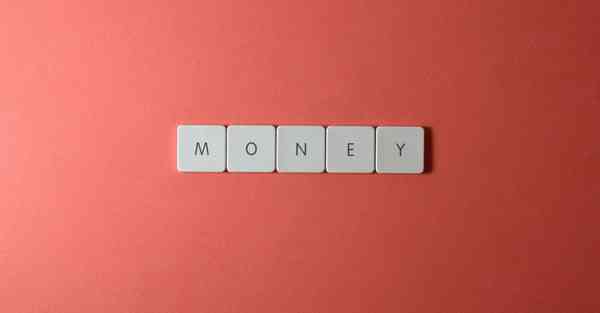 怎么制作兔子饲料_怎么制作兔子吃的草饼