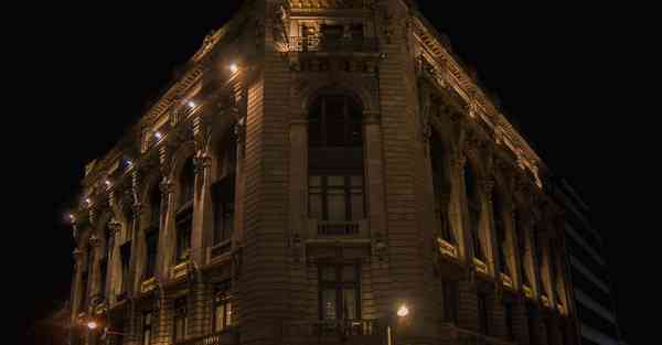 怎样制作碰撞动画视频