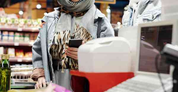 怎么制作数码宝贝进化视频