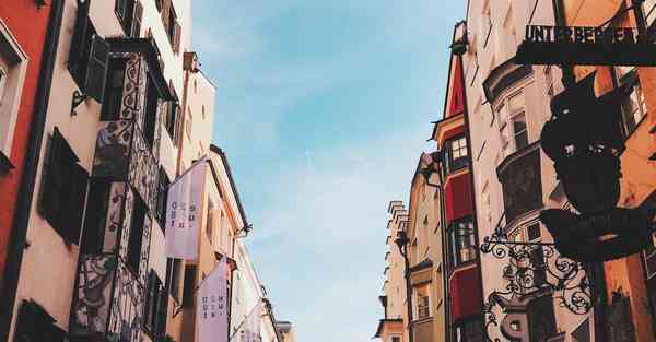 怎么制作合成表_怎么制作合成视频短片