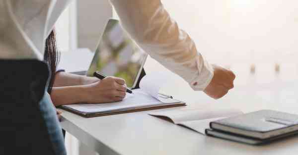 怎样制作碰撞动画视频