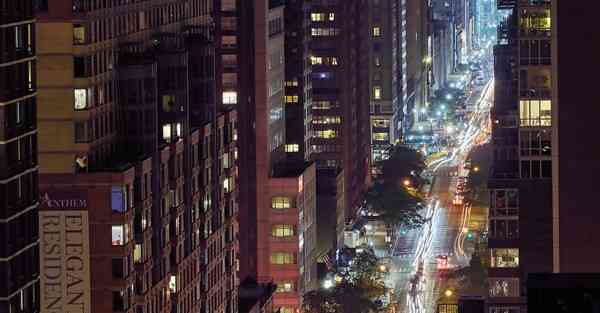 怎么制作能玩的动画